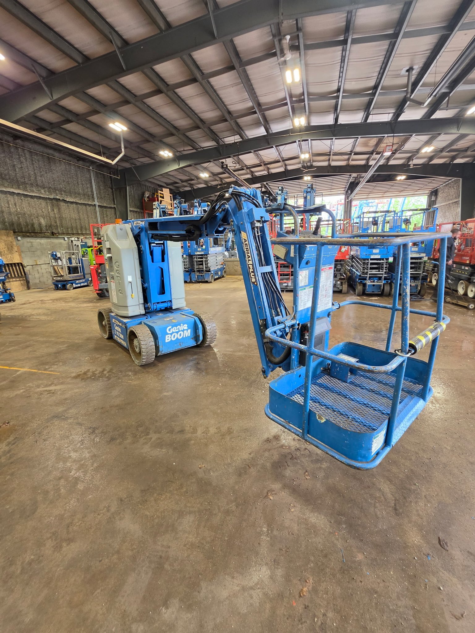 Genie Z-30/20N Electric-Powered Articulating Boom Lift-02