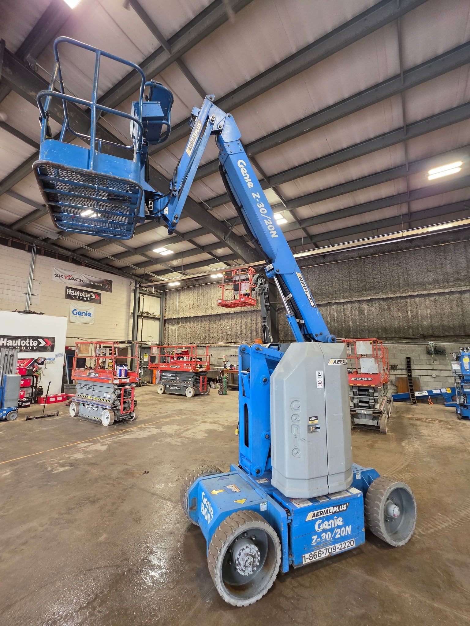 Genie Z-30/20N Electric-Powered Articulating Boom Lift-05